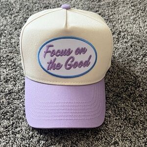 Like new Kenz Kustomz patch trucker hat